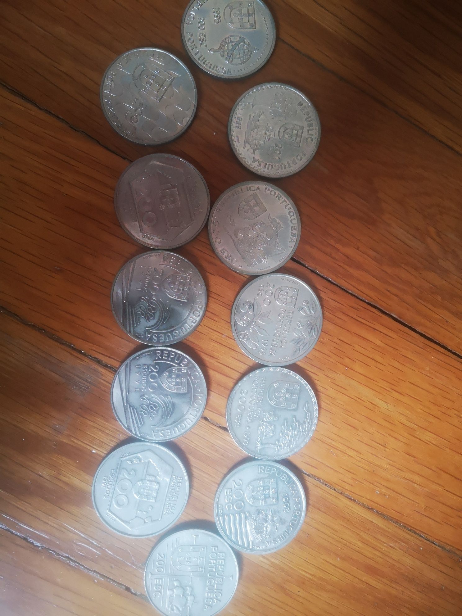 12 moedas 200 escudos descobrimentos