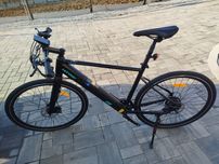 Elektryczny rower szosowy Hitway. Koła 28, waga 20kg