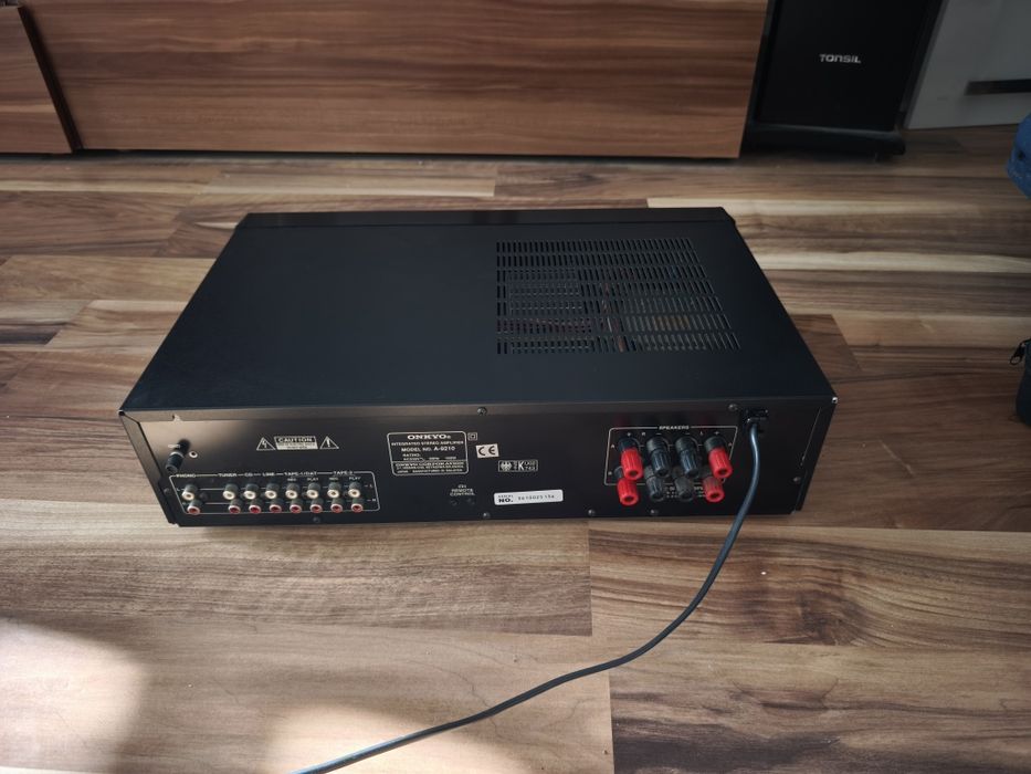 Wzmacniacz Onkyo R1, A-9210 – klasyk, w pełni sprawny