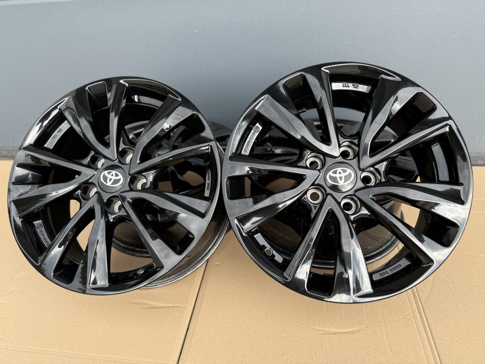 Alufelgi 17 cali 5x114,3 Toyota Corolla E21 Auris HR-V Yaris Cross