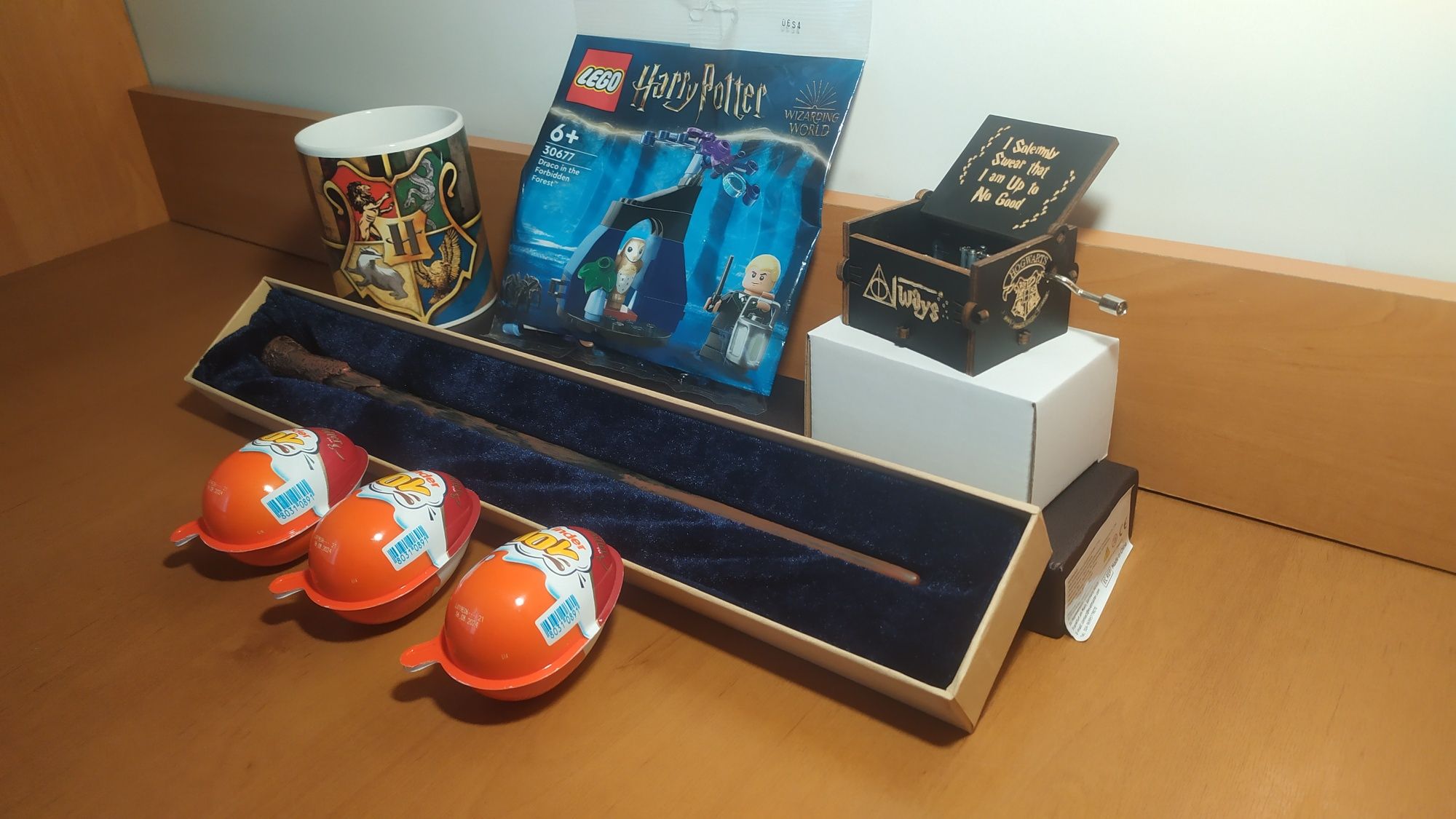 Подарок набор Гарри Поттер Lego Harry potter 30677 Палочка Kinder Joy