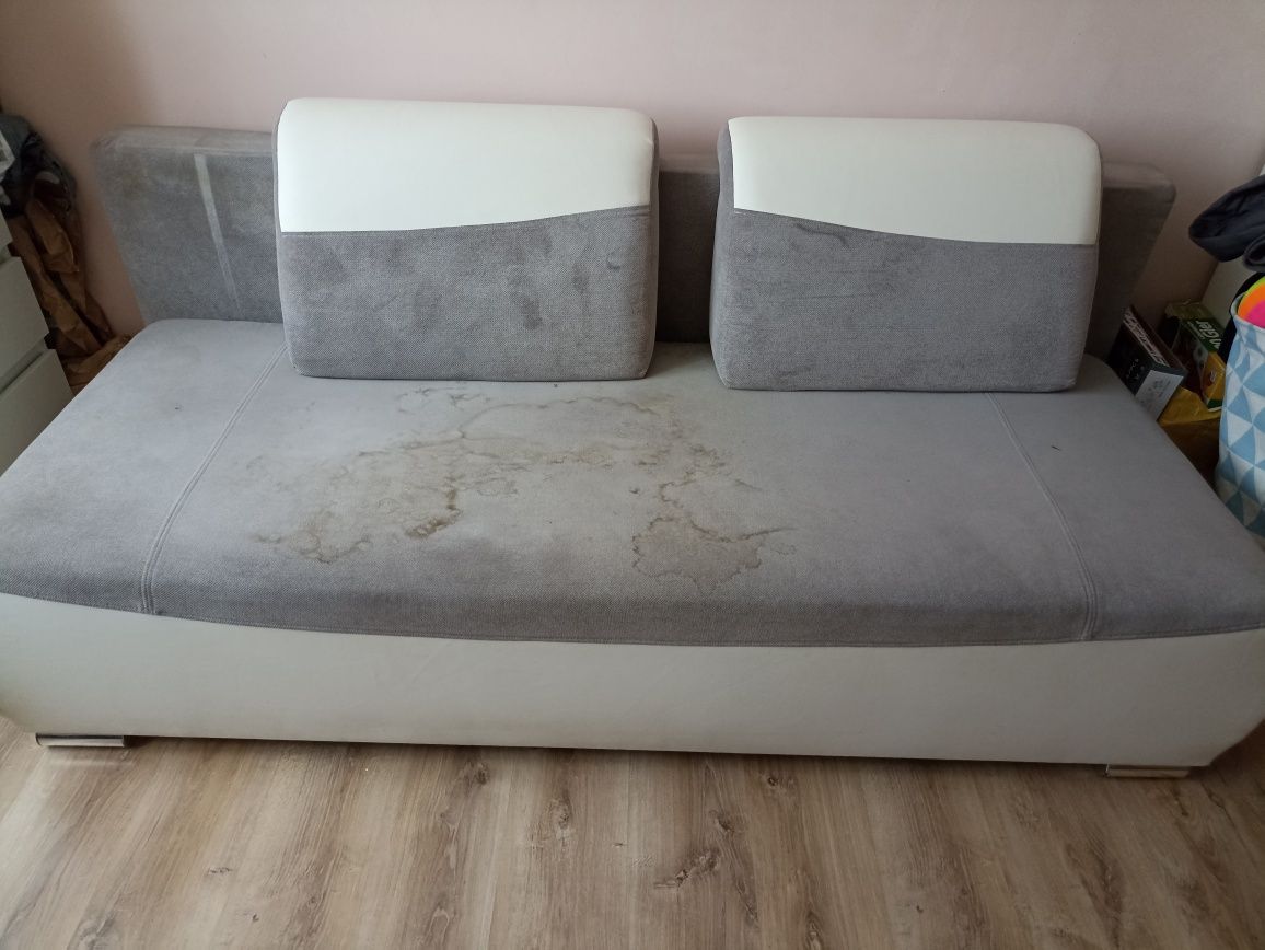 Sofa rozkładana z funkcją spania