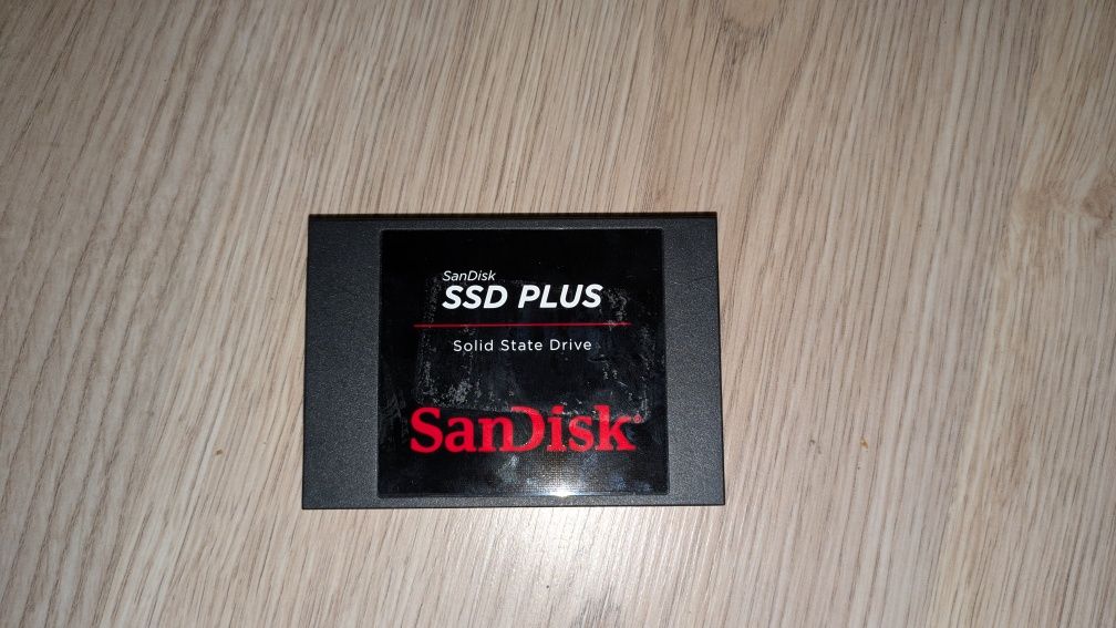 Dysk SSD SanDisk 240GB
