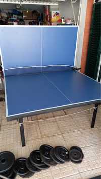 Mesa de ping pong azul