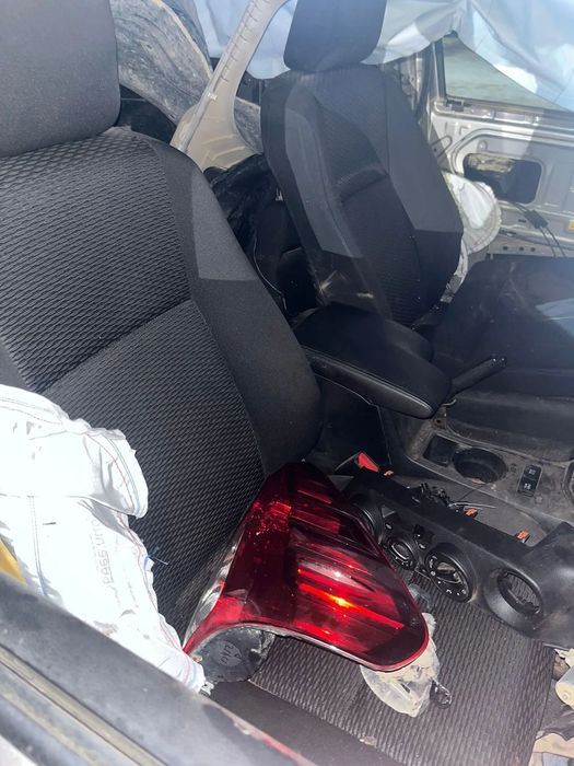 Peças Toyota Hillux do ano 2019