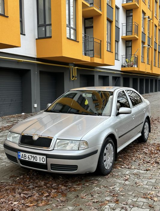 Skoda Octavia  покоління/Tour 2006 рік 1.6 МПІ