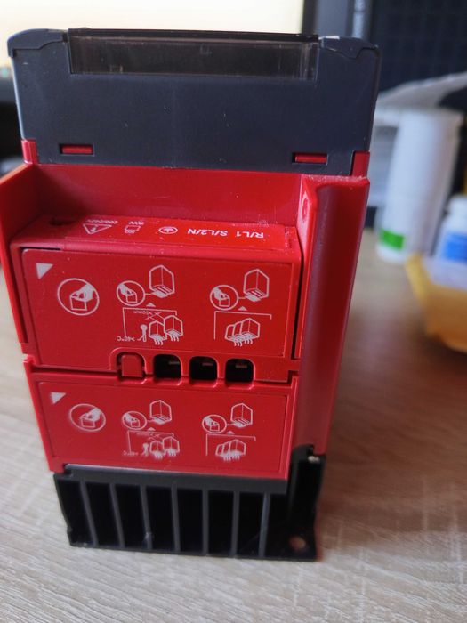 Частотний Перетворювач TOSHIBA