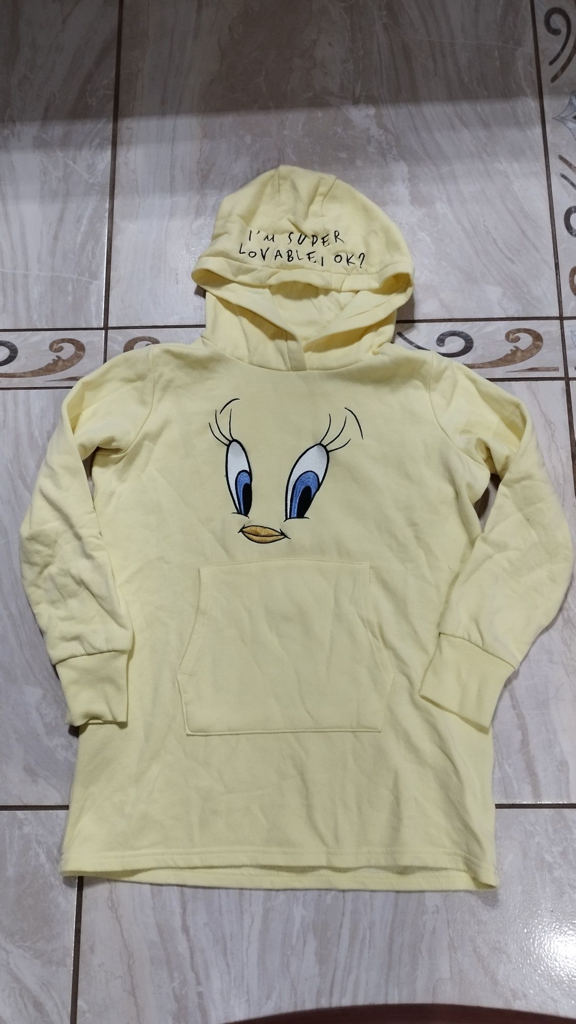 Bluza z kapturem tweety. Reserved