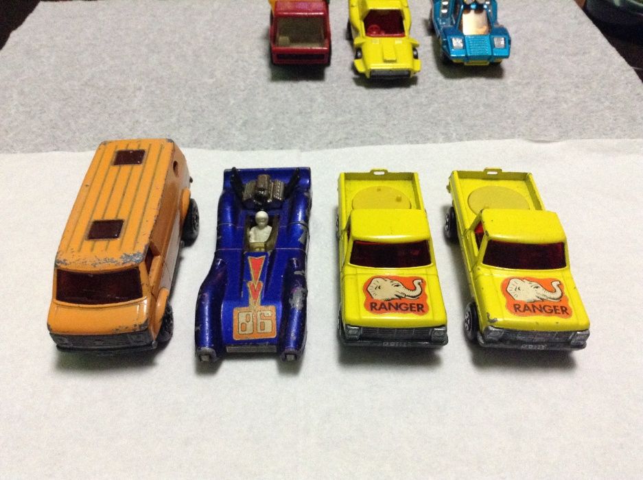 MATCHBOX Superfast -Wild Life 15€ Chevy Van 7€ Blue Shark 5€ carrinhos