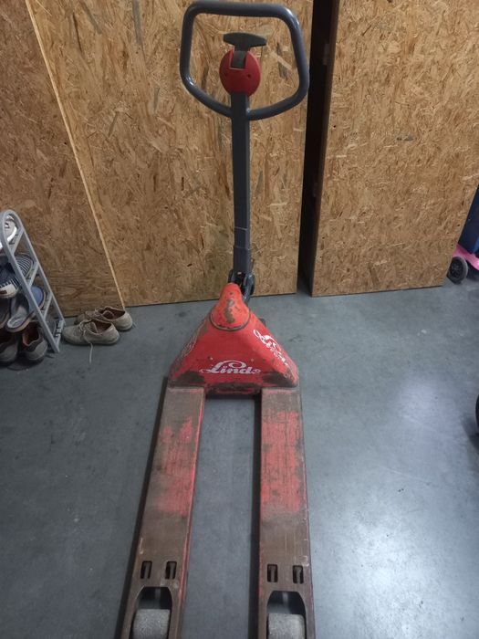 Porta paletes avariado