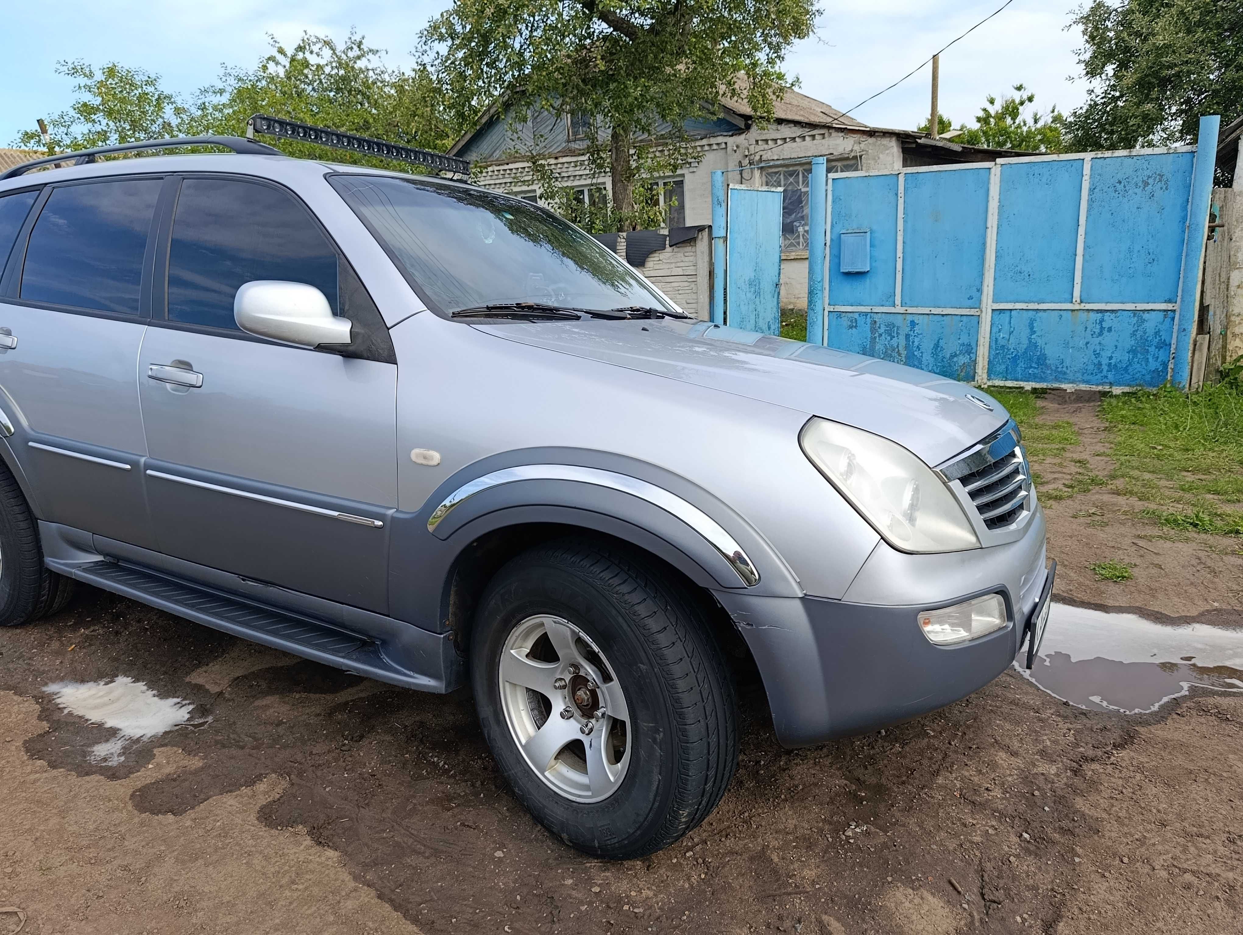 Ssang Yong Рекстон 1