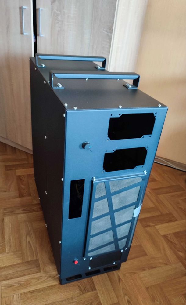Obudowa Koparki Kryptowalut Donnager Case 8 GPU
