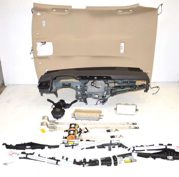 Toyota Camry 70 безопасность: подушка, шторка, ремни, торпеда РАЗБОРКА