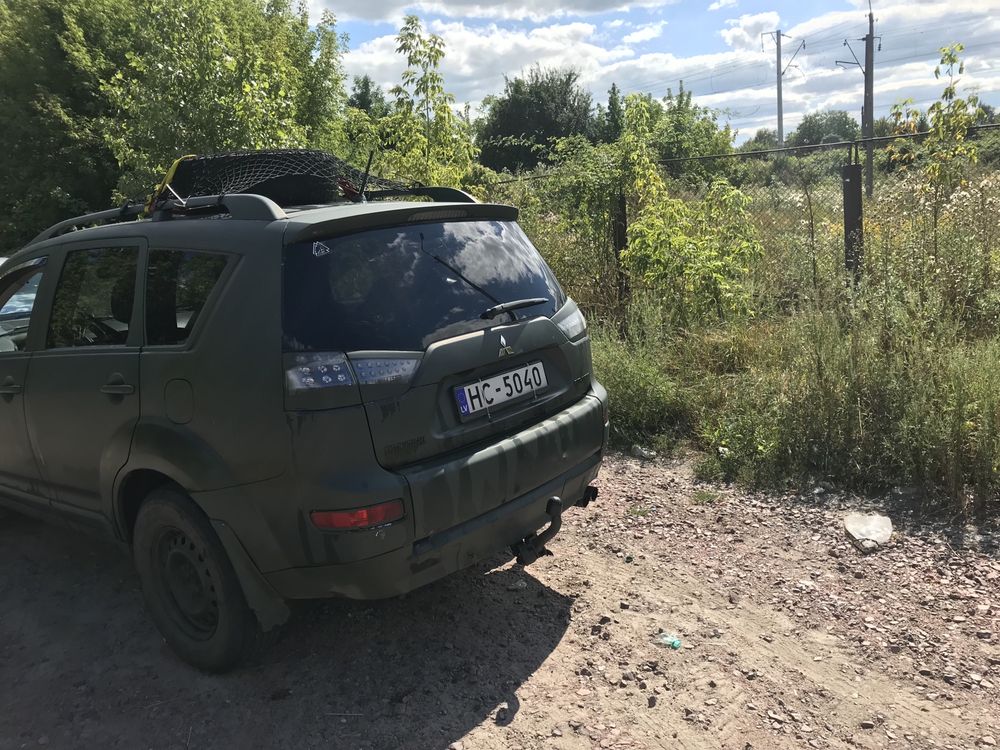 Outlander XL 2,0 DI-D МКПП