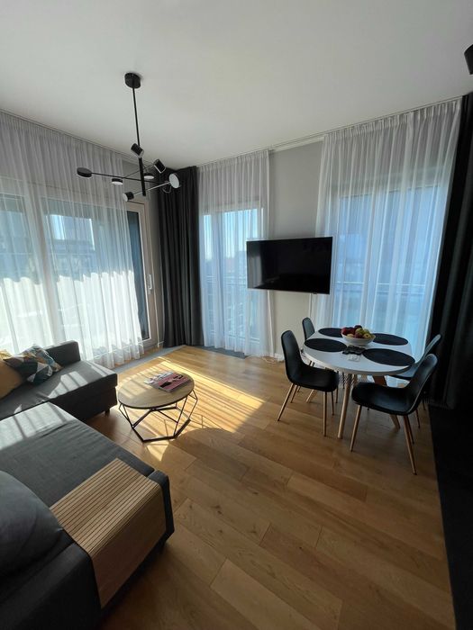 Apartament wynajem bezpośrednio Mennica Residence Grzybowska  3 pokoje