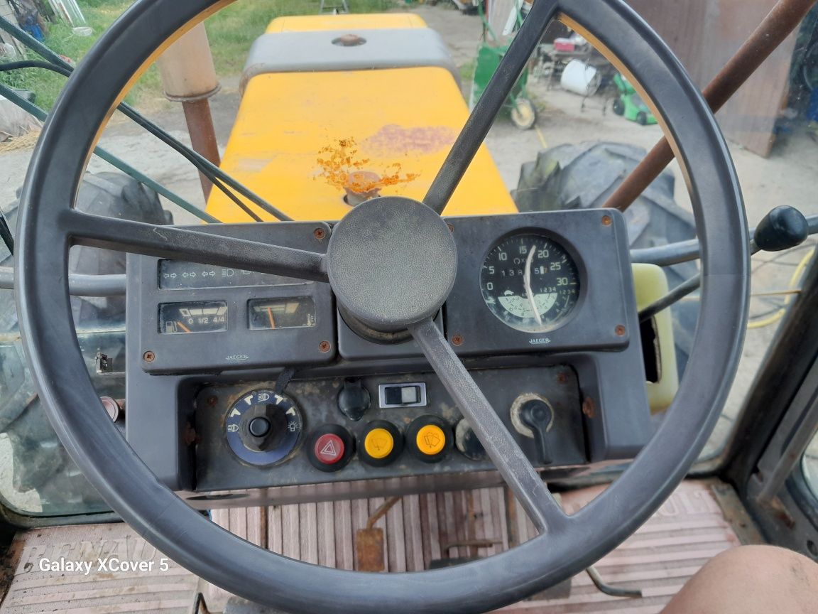 Renault  133.14 Mechaniczna