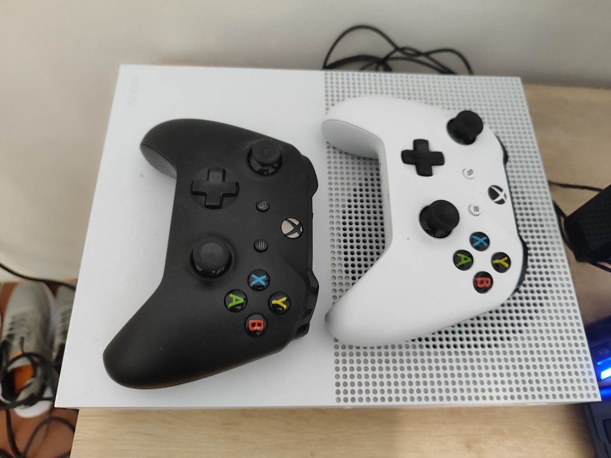 Xbox OnE S 1 terabyte