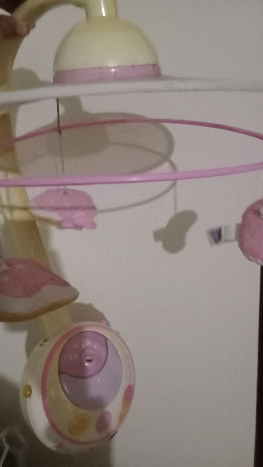 Vendo vários utensílios de bebé