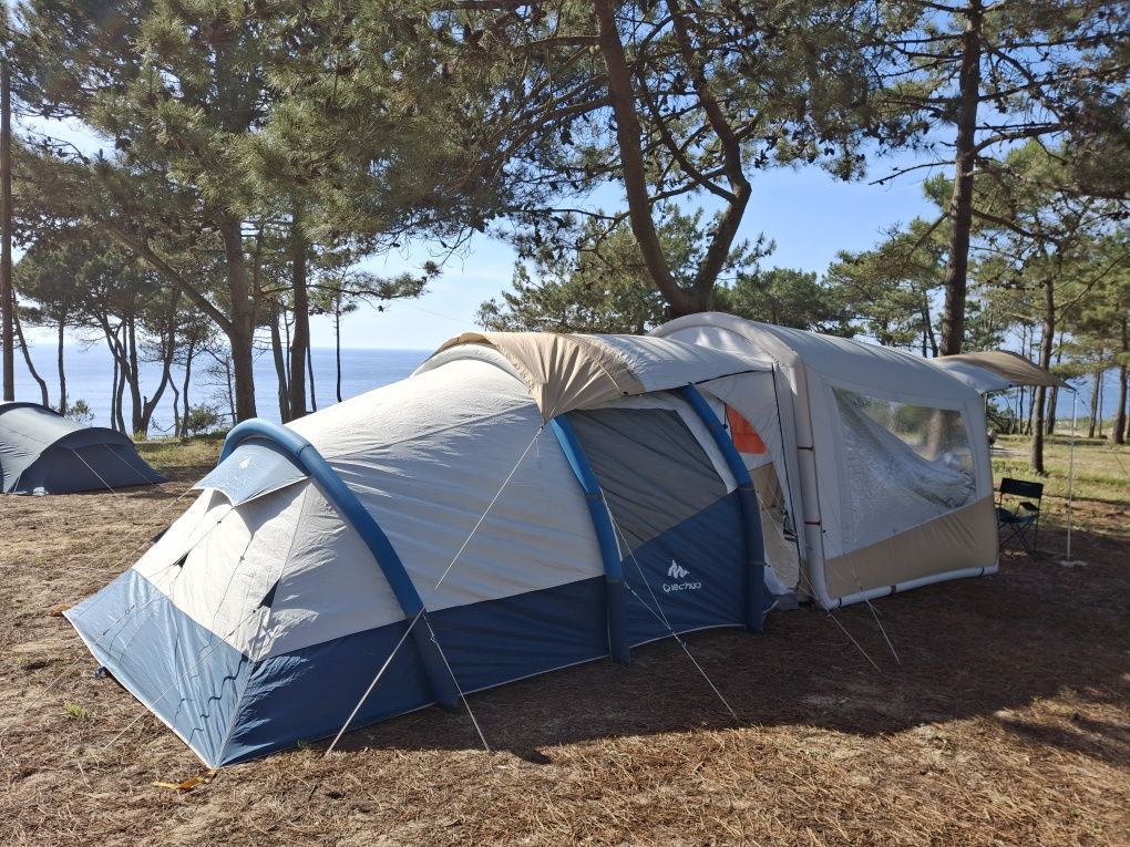 Tenda e sala insufláveis