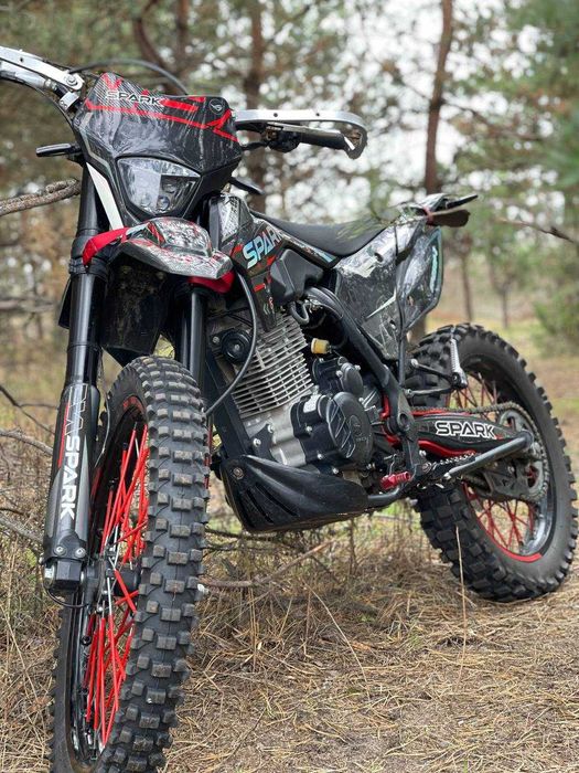 Продам эндуро мотоцикл Spark SP250-P2