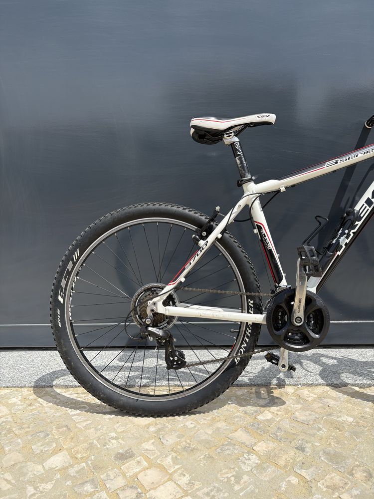 Bicicleta BTT TREK
