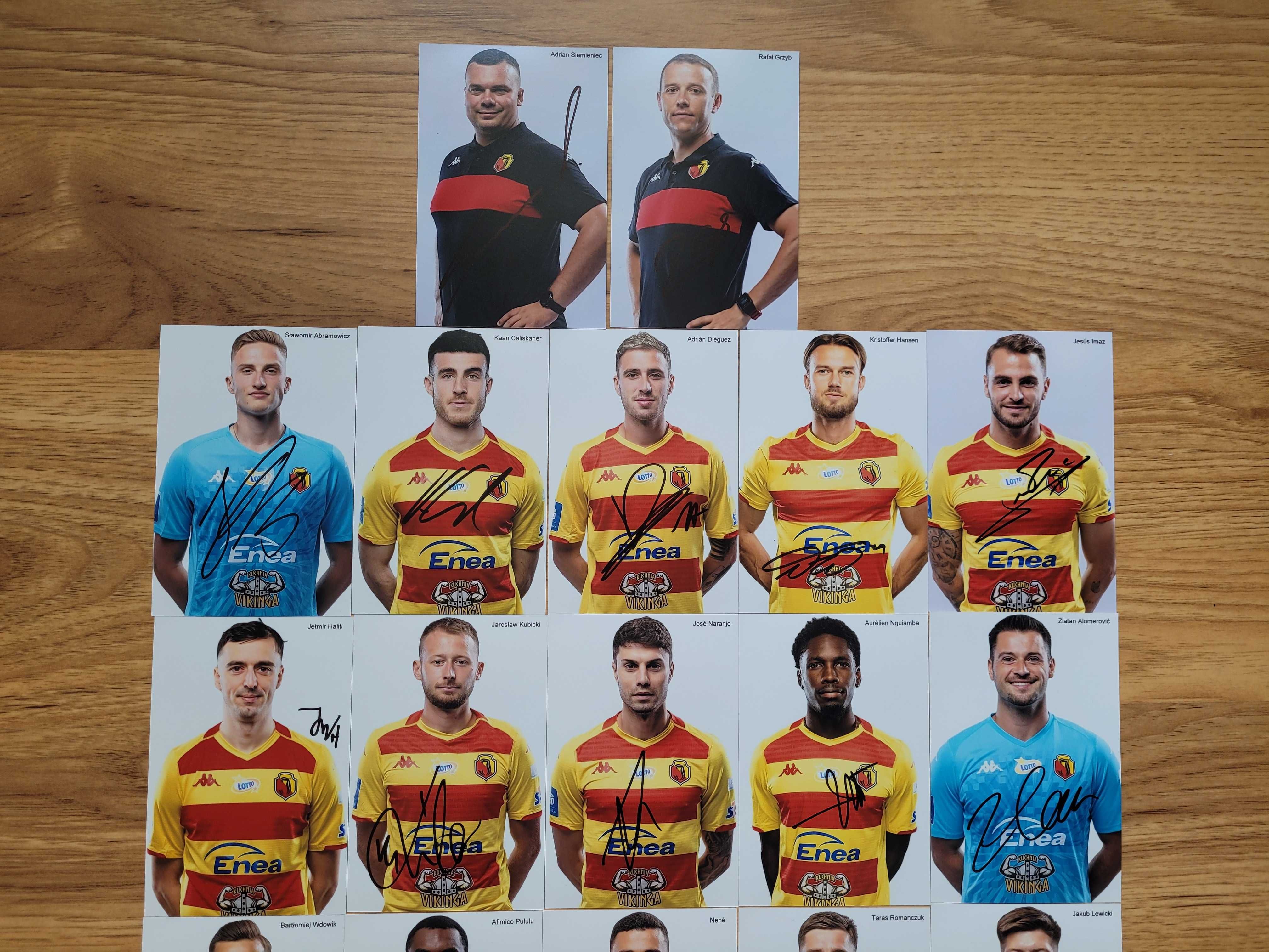 JAGIELLONIA BIAŁYSTOK 2023/2024 zestaw 22 autografów