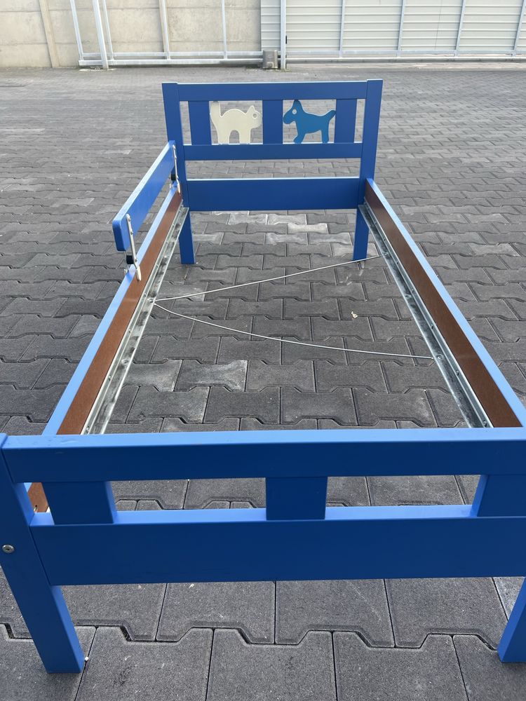 Łóżko Ikea niebieskie