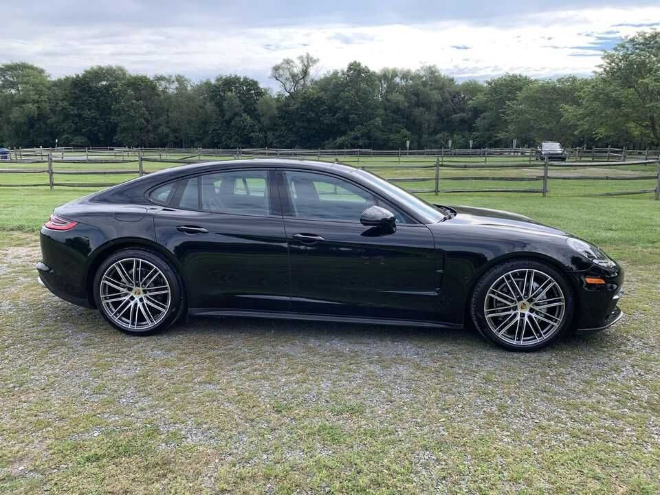 2018 Porsche Panamera