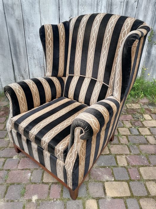 Fotel uszak materiałowy