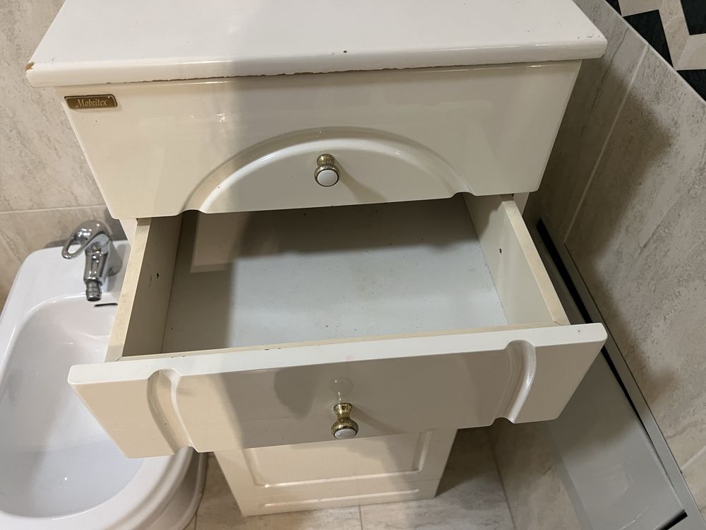 Movel de arrumação wc
