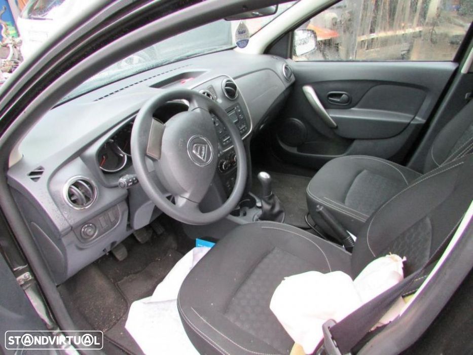 Peças Dacia Sandero II do ano 2013 (D4F732)