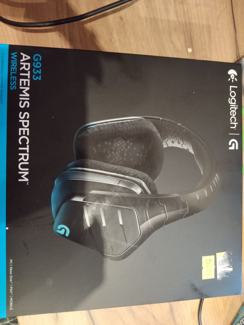 Słuchawki bezprzewodowe wokółuszne Logitech G935