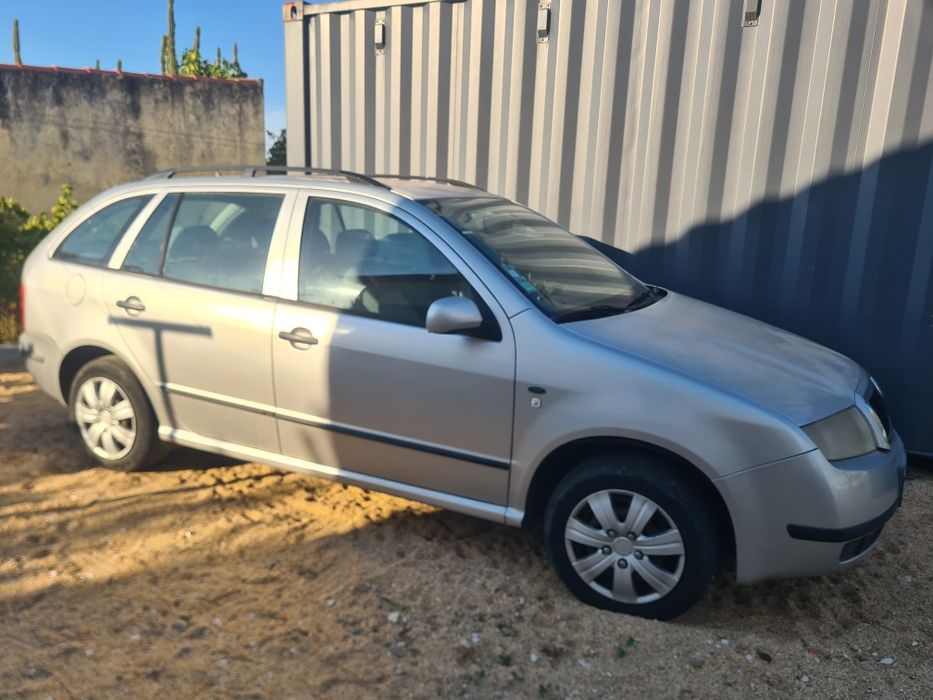 Skoda Fabia Avariado