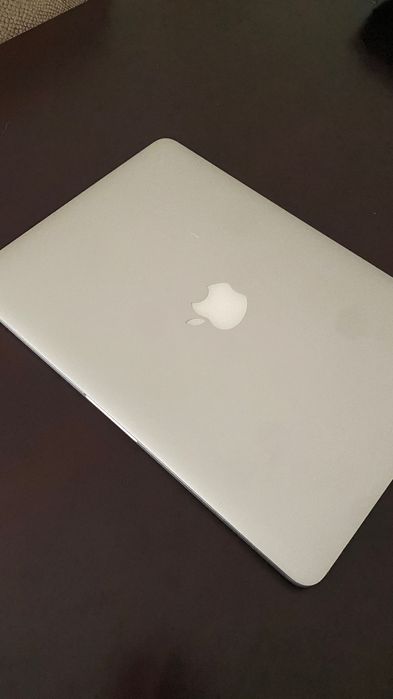 MacBook Pro 13” Retina i5 - 8GB RAM