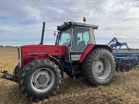 Sprzedam ciągnik Massey Ferguson 3125 – 125 KM. Ursus 902