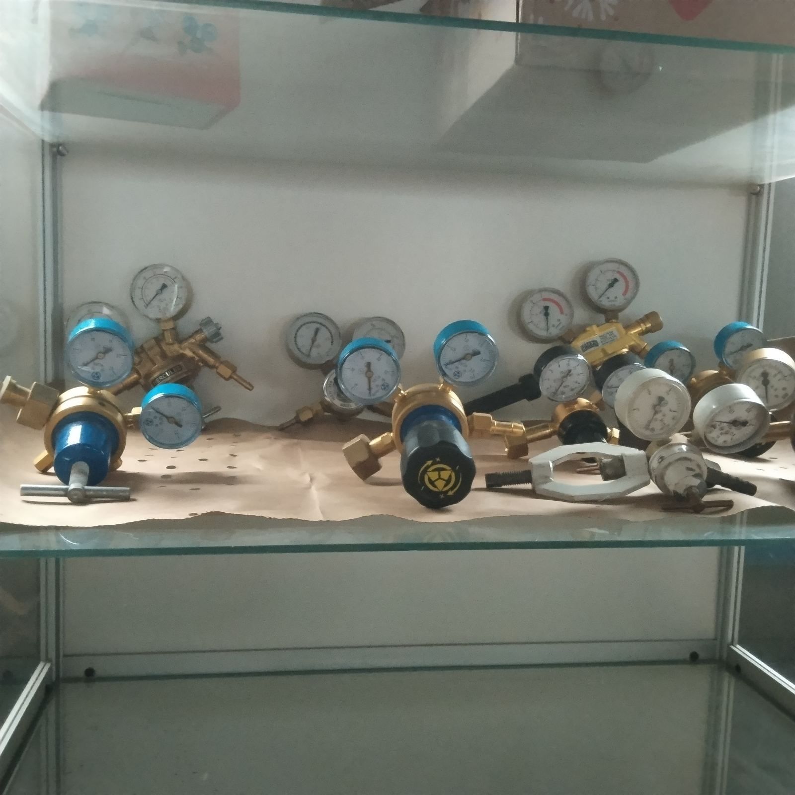 Редуктора на балон для технічних газів.
