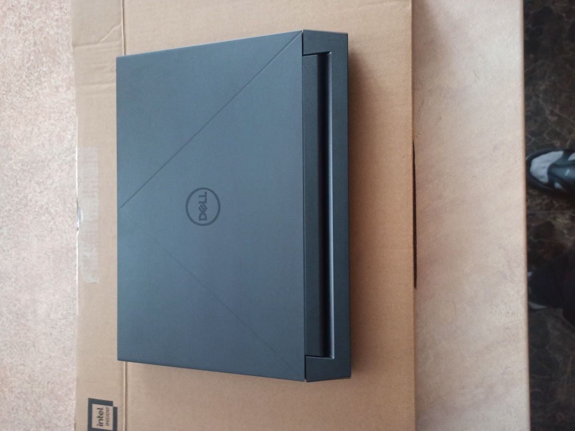 Laptop gamingowy Dell G15 5530 i713650HX Win11 RTX4060  Nowy Gwarancja