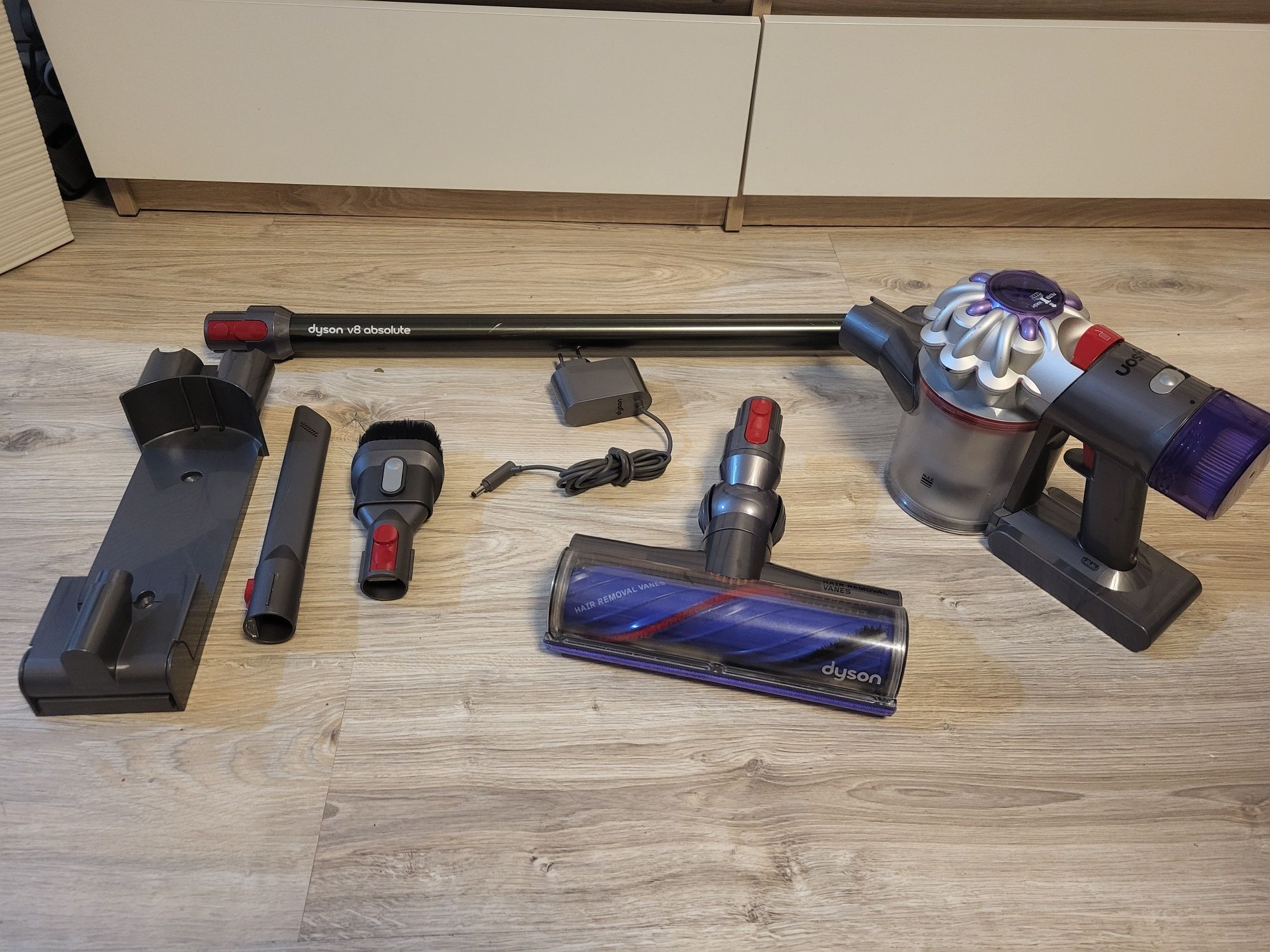 Odkurzacz Dyson v8 absolute sv25 Nowy model bezprzewodowy pionowy
