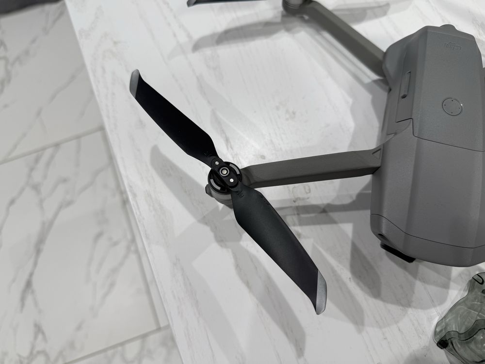 Mavic Air 2 Fly More Combo