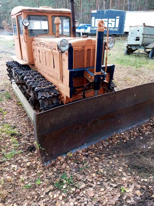 Продам бульдозер