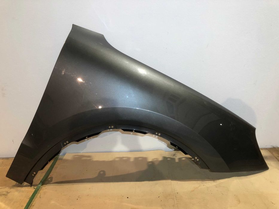 błotnik prawy porsche cayenne