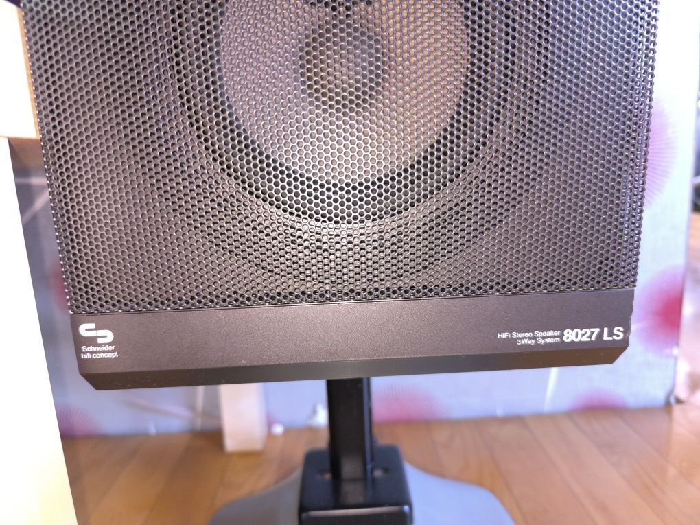 Zestow audio JVC z kolumnami
