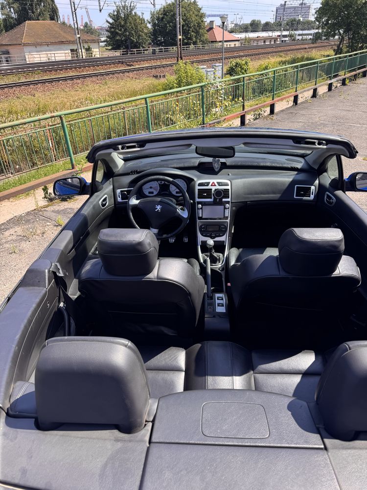 Sprzedam Peugota 307 CC 2.0 z 2004r