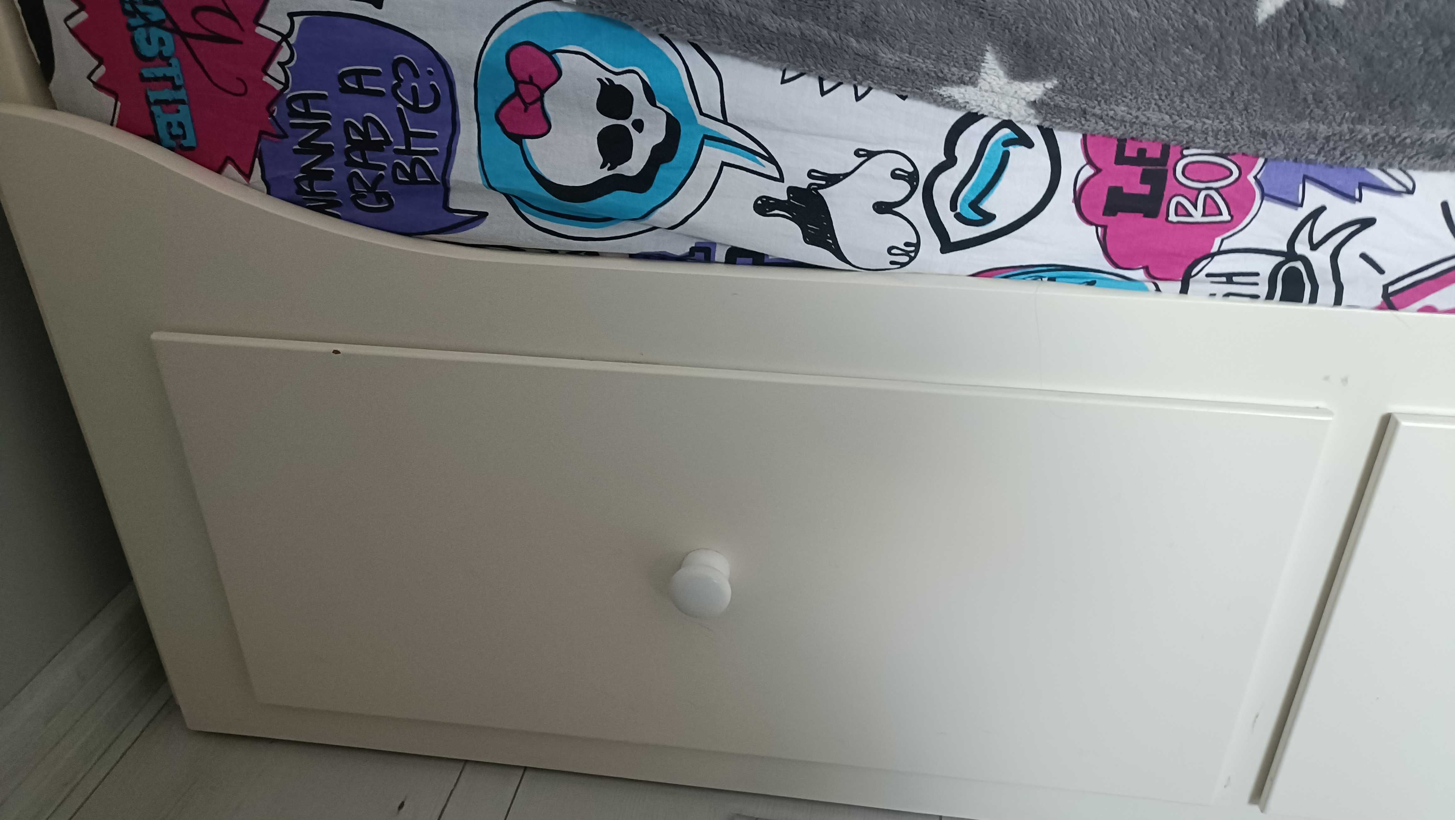 Łóżko Ikea hemnes