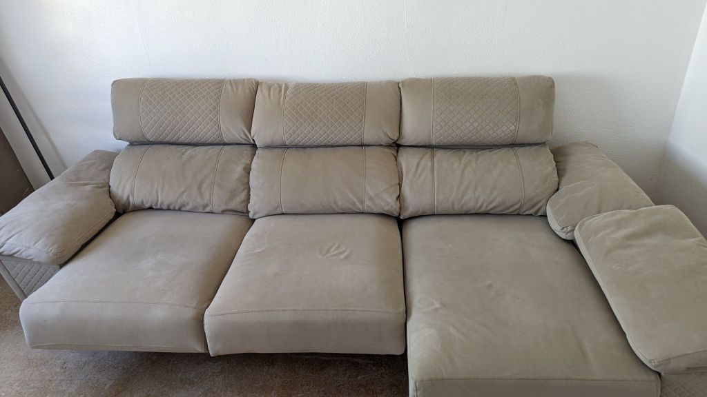 Sofa com chaise long (esquerdo)
