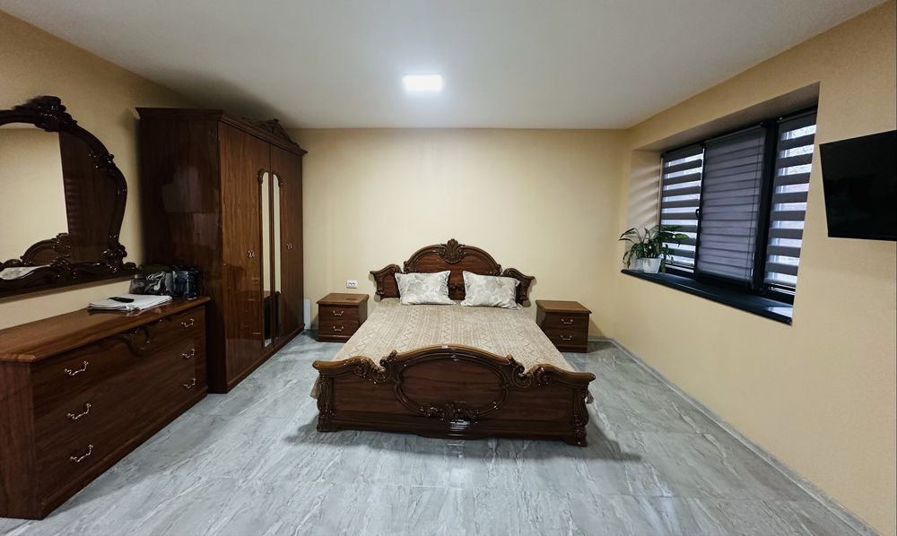 Оренда затишної новенької 2-кімнатної квартири апартаментів подобово