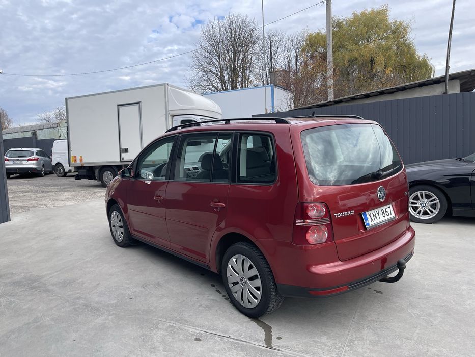 VW Touran 1.9 TDI автомат 2008