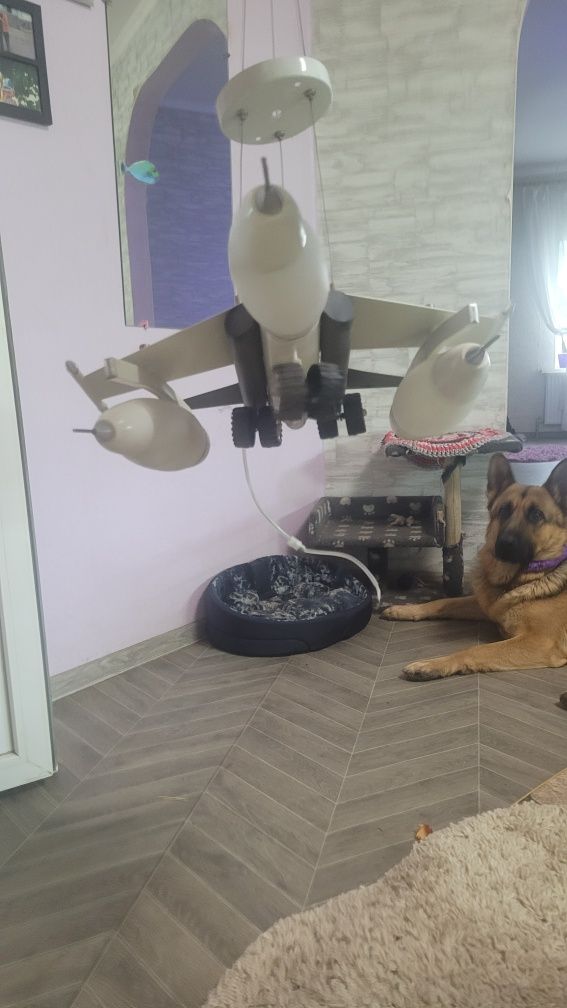 Люстра в дитячу кімнату