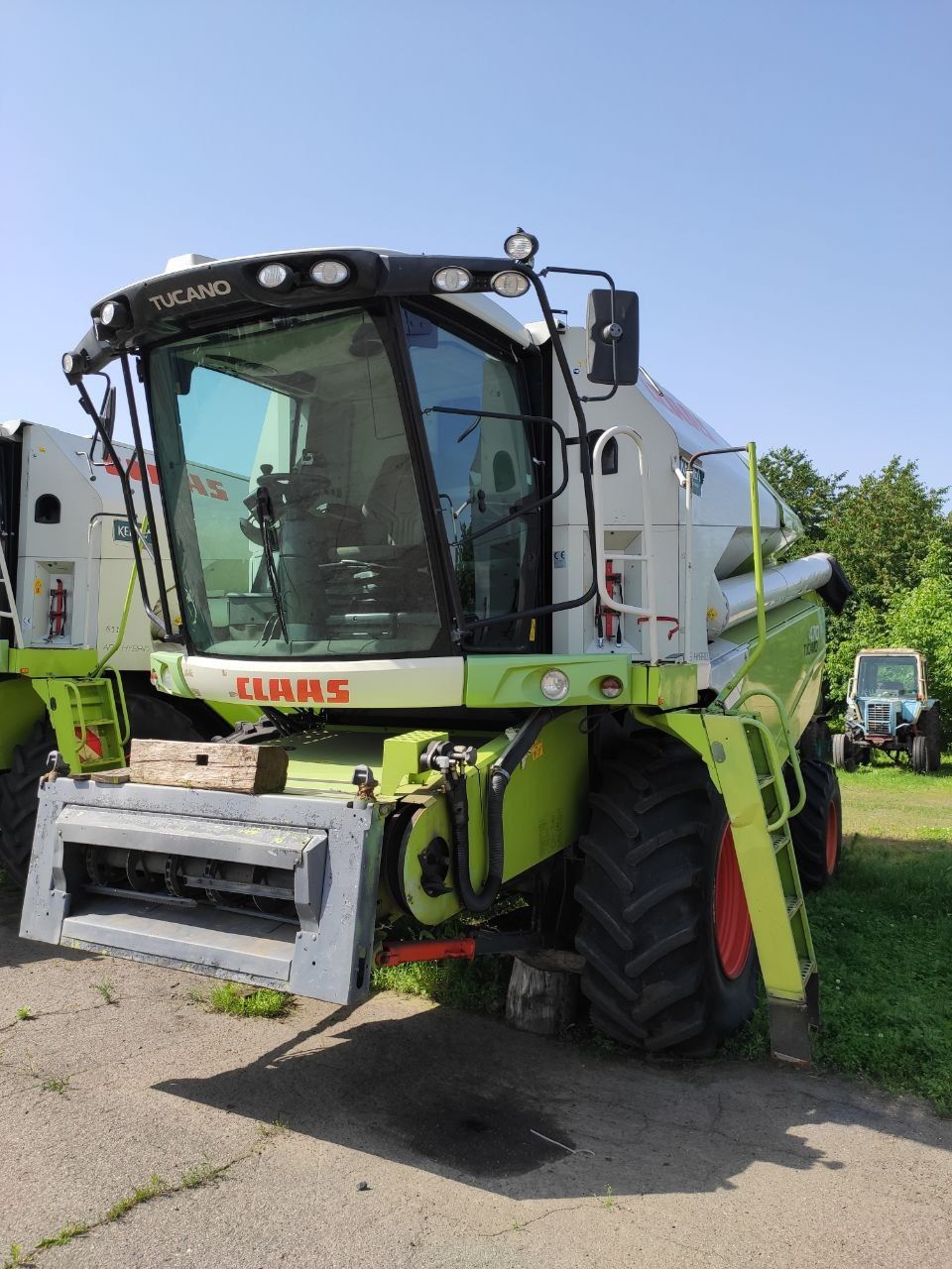 Комбайн Claas LEXION 540 MIT SW C660 жатка тележка