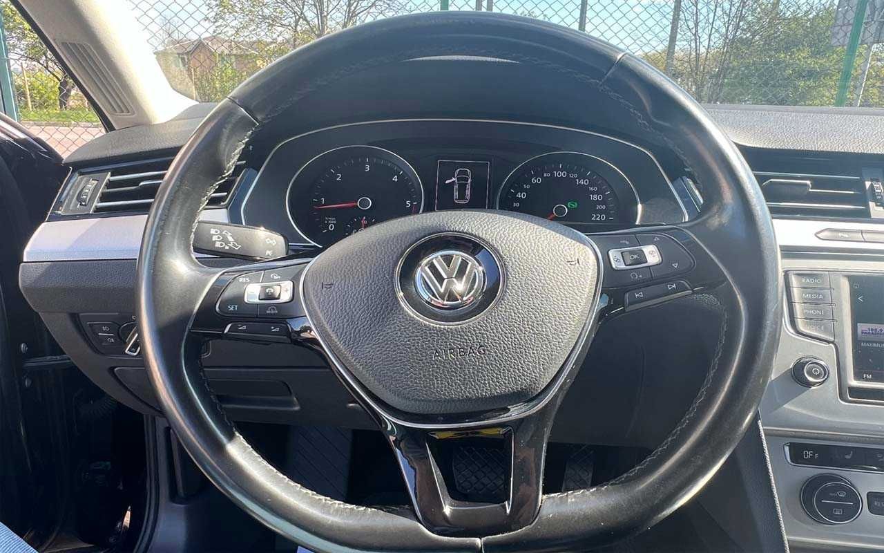 Volkswagen Passat 2016